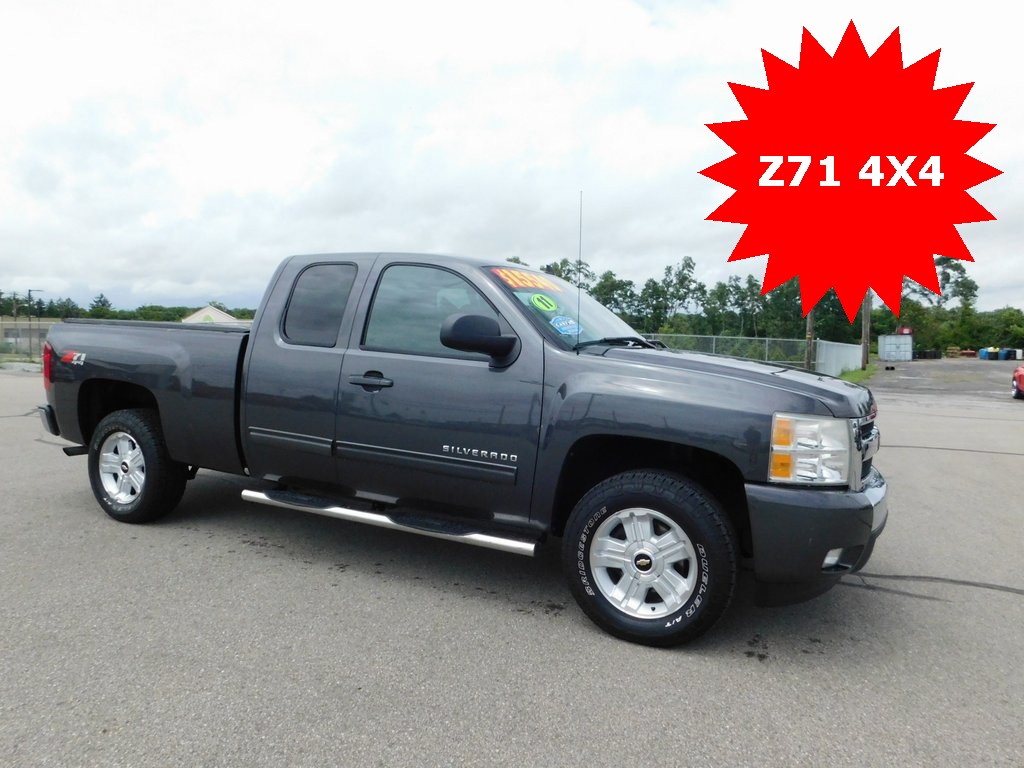 Pre-Owned 2011 Chevrolet Silverado 1500 LT 4WD 4 DOOR PICKUP EXTENDED CAB