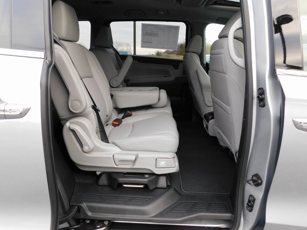 New 2020 Honda Odyssey Elite 4D Passenger Van in Richmond #50575 ...