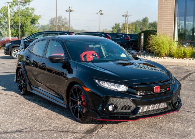 New 2018 Honda Civic Type R Touring 4D Hatchback in